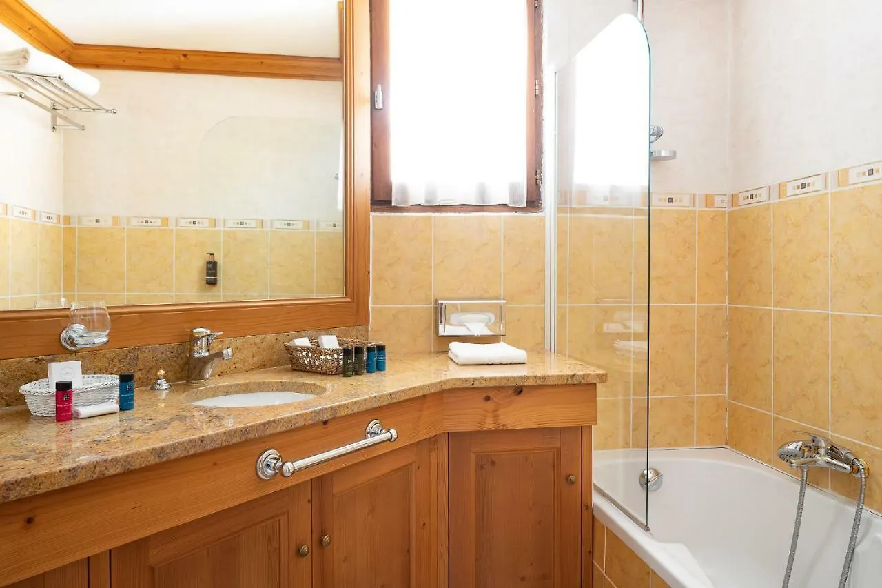 Le Roma Hotel Albertville