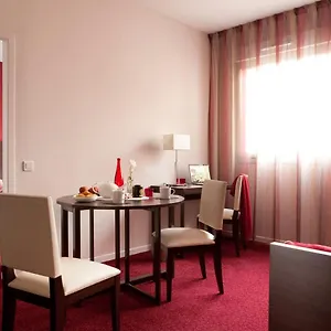 The Originals Kosy - Les Cedres Apartahotel